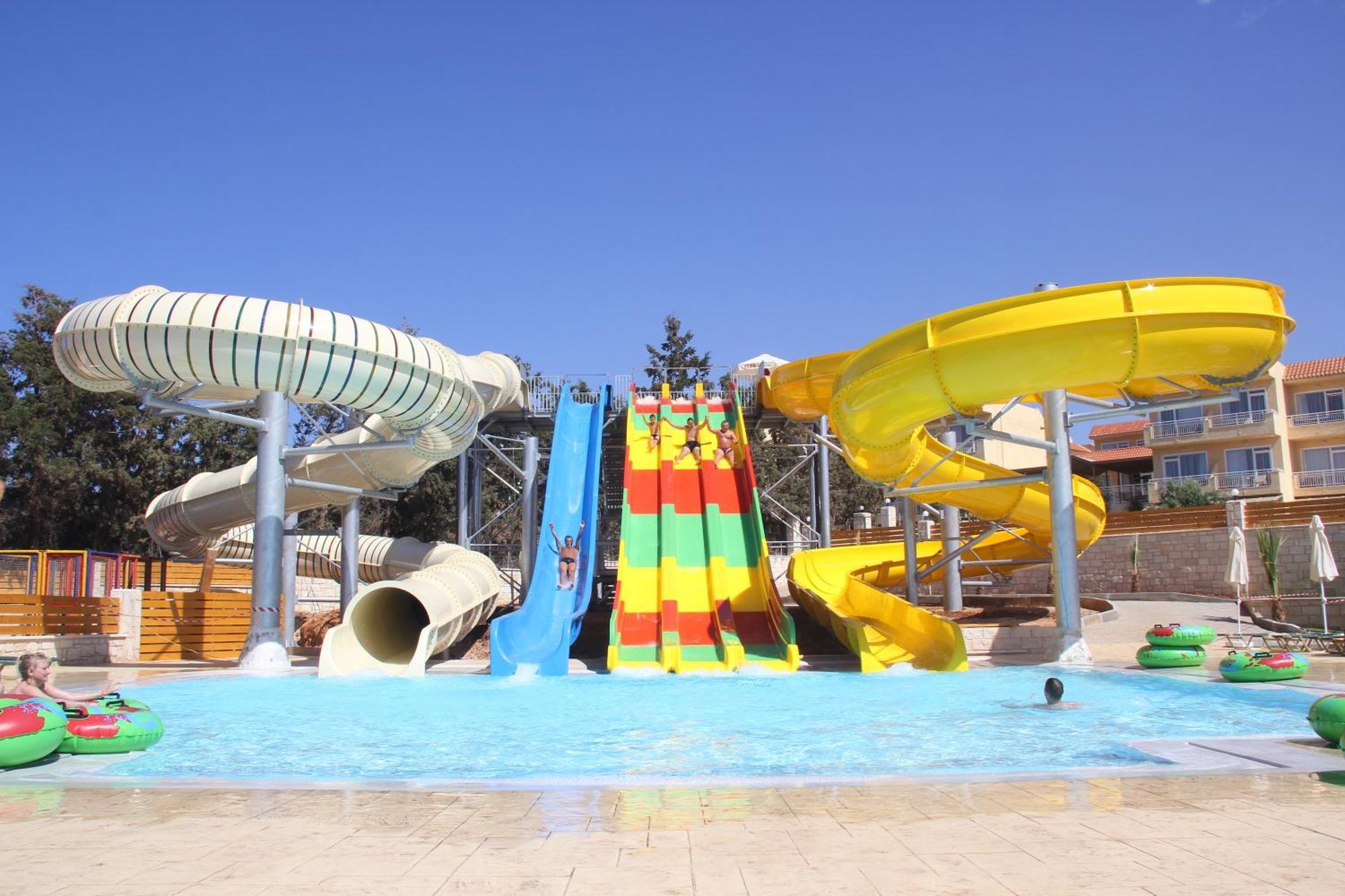 Gouves Waterpark Holiday Resort Kato Gouves Ngoại thất bức ảnh